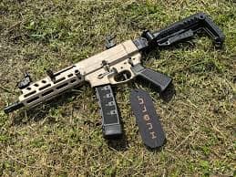 BROŃ PISTOLET MASZYNOWY MOHAC 9×19 mm LUFA 8" HUGLU