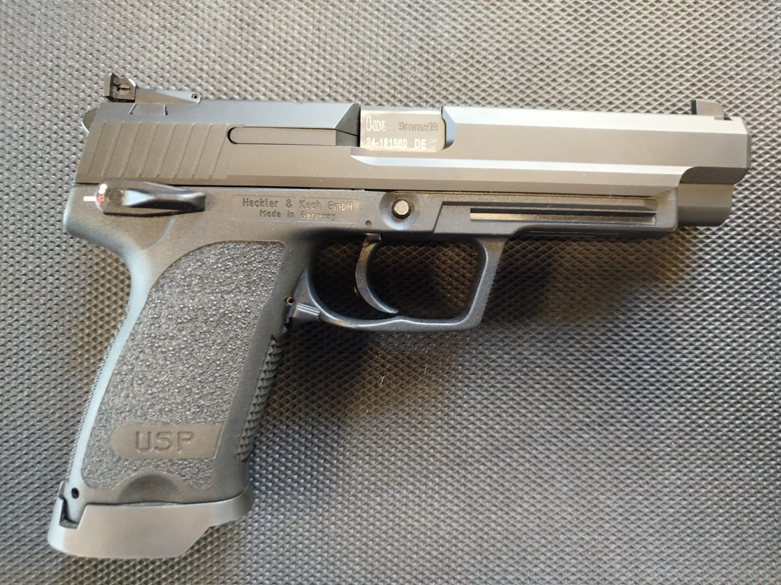 Pistolet H&K USP EXPERT kal. 9x19 UŻYWANY