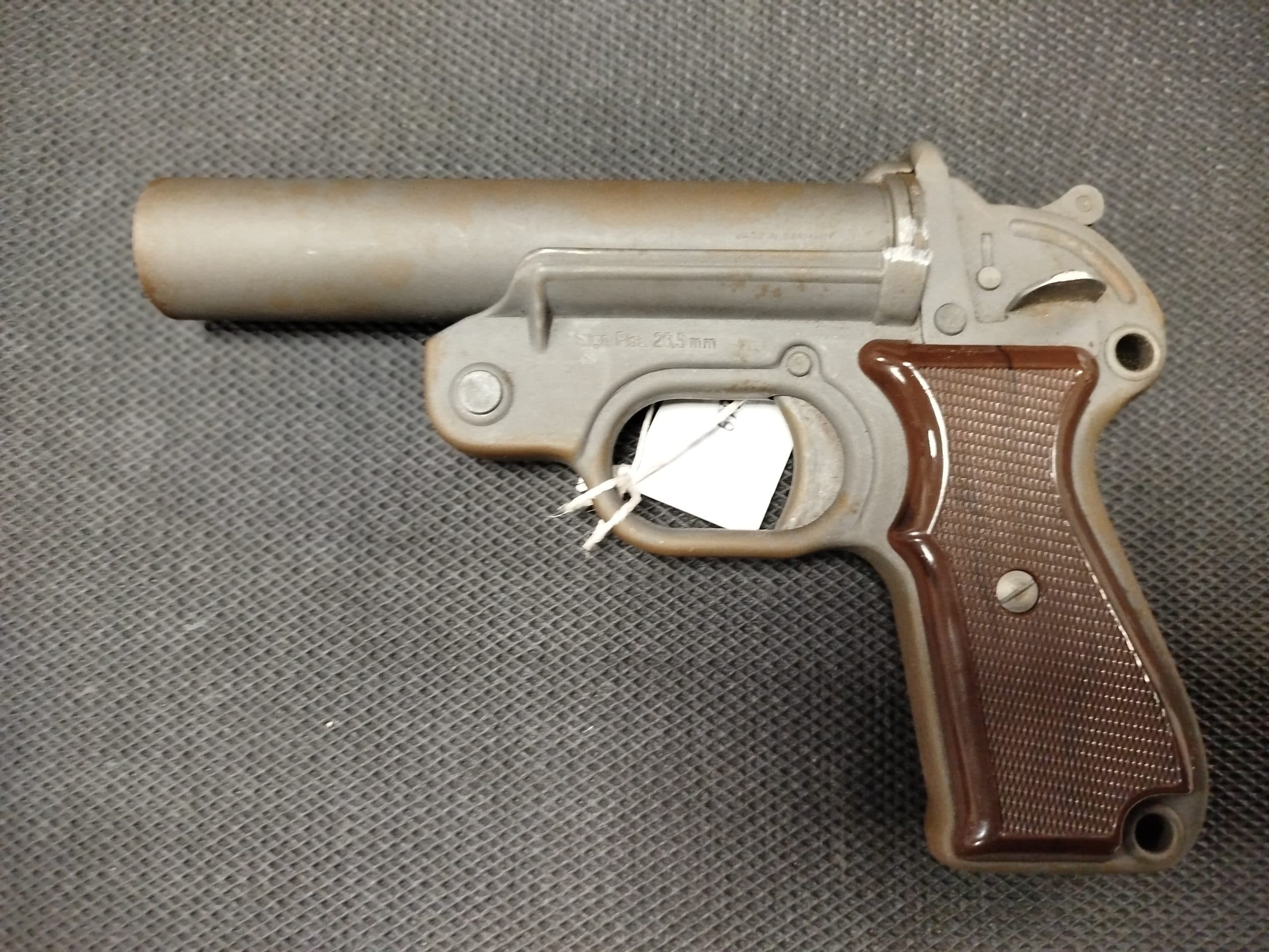 PISTOLET SYGNAŁOWY DIANA PRODUKCJA NIEMIECKA kal.26 mm