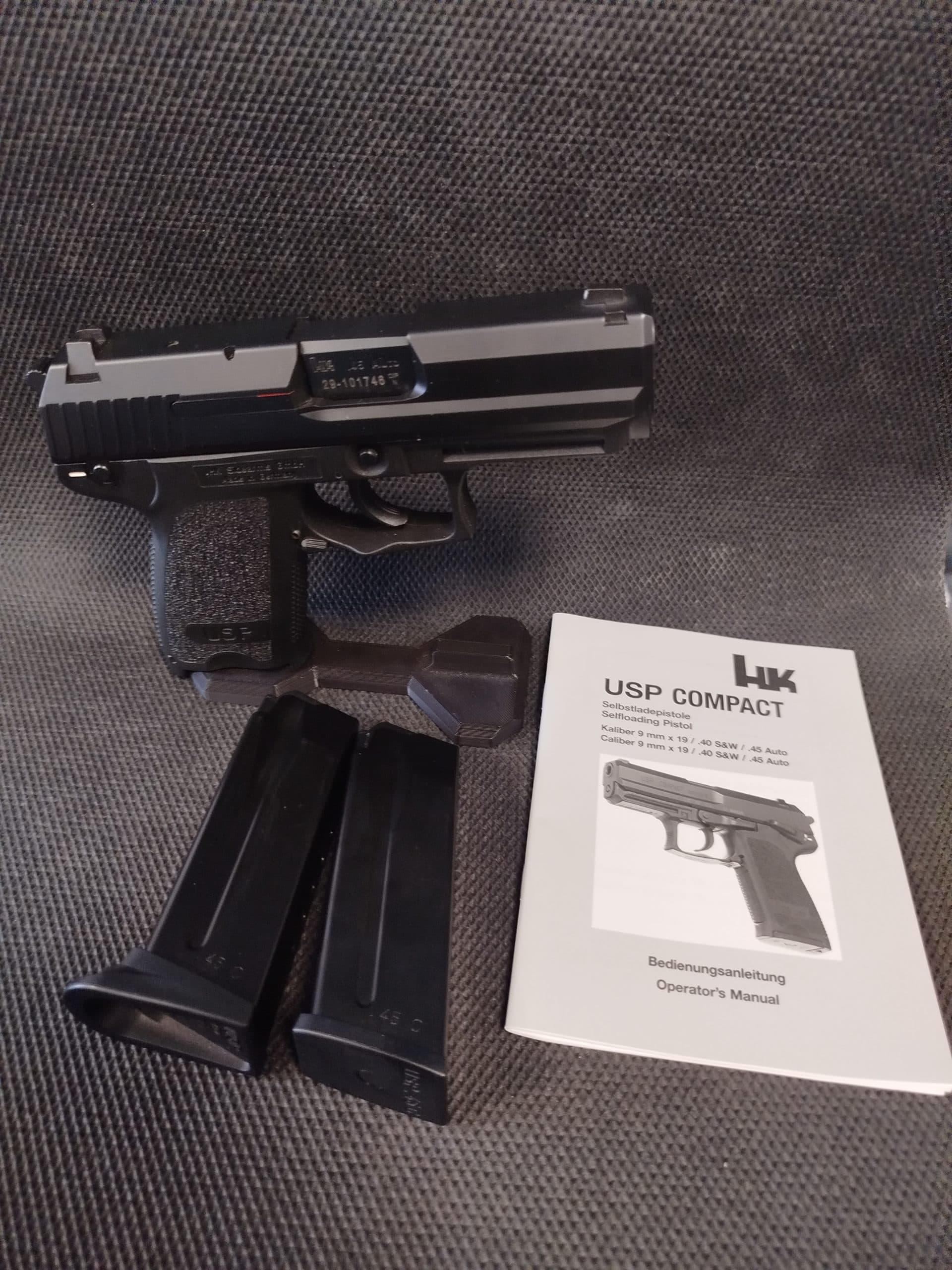 HECLER&KOCH USP COMPACT 45 AUTO
