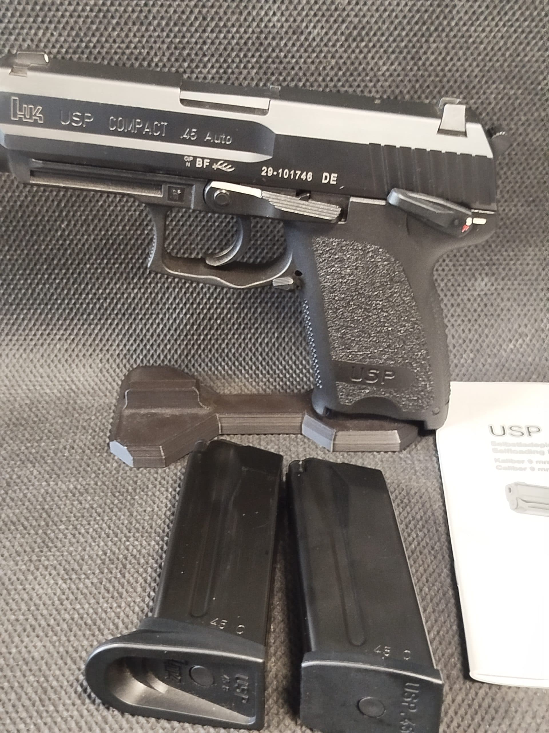 HECLER&KOCH USP COMPACT 45 AUTO